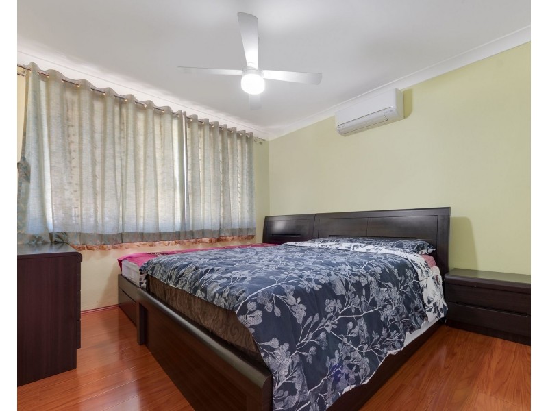 Macquarie Fields NSW 2564