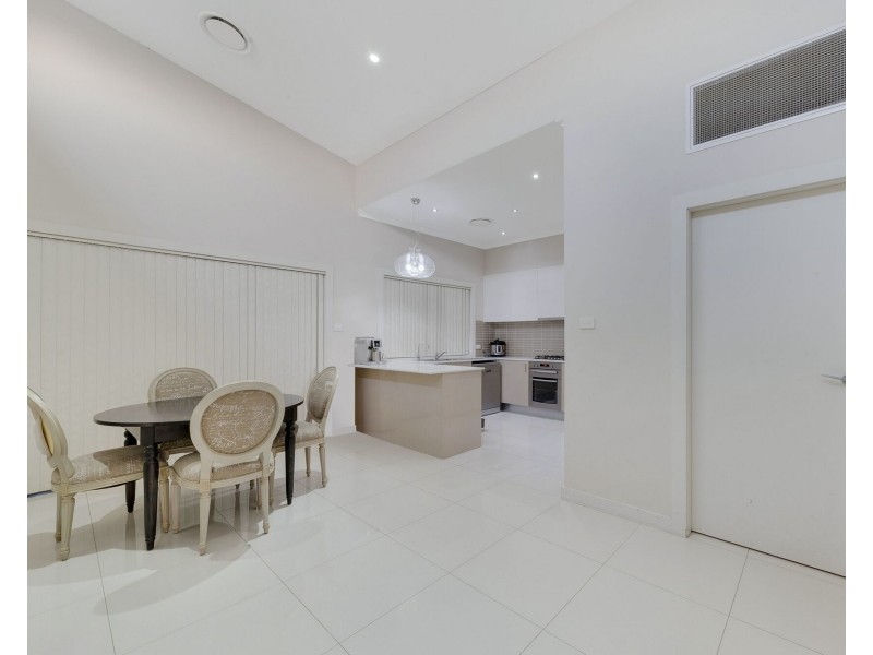 Glen Alpine NSW 2560