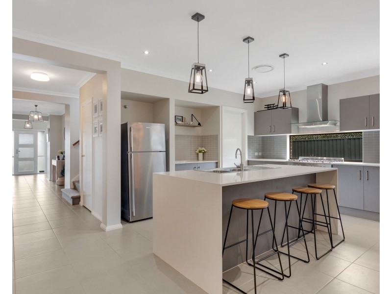 10 Caesar Place, Harrington Park NSW 2567