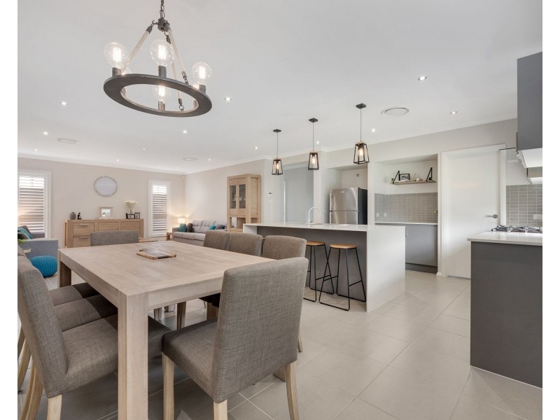 10 Caesar Place, Harrington Park NSW 2567