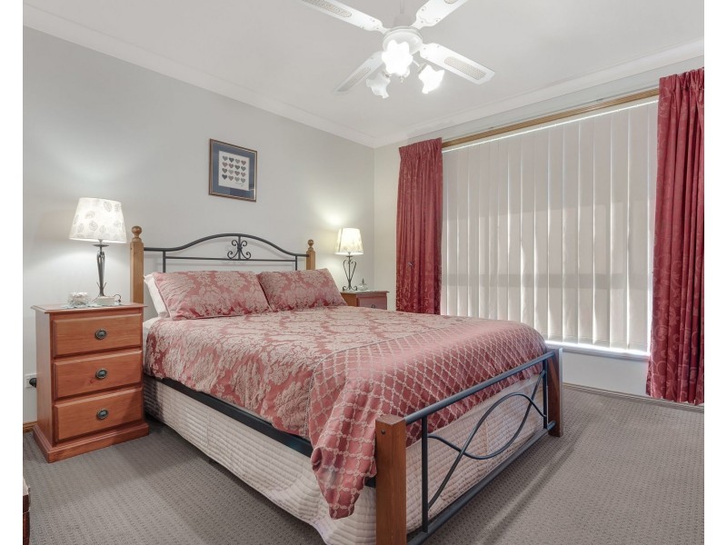 16 Bunya Place, Spring Farm NSW 2570