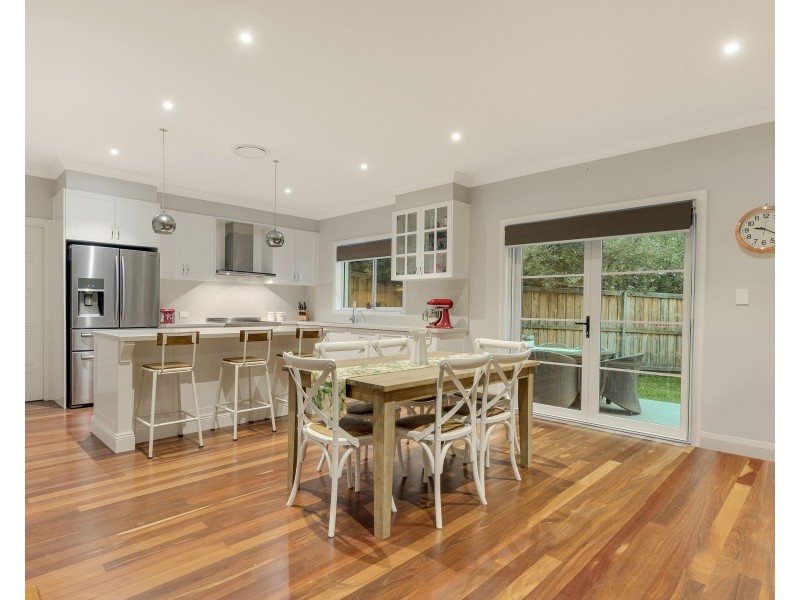 3 Silky Oak Grove, Elderslie NSW 2570