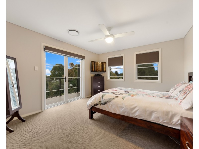 3 Silky Oak Grove, Elderslie NSW 2570