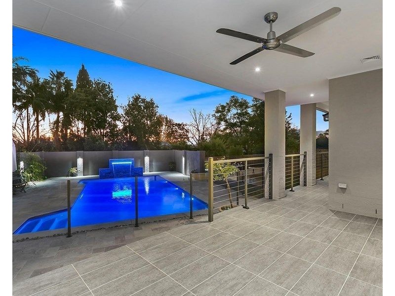 3 Silky Oak Grove, Elderslie NSW 2570