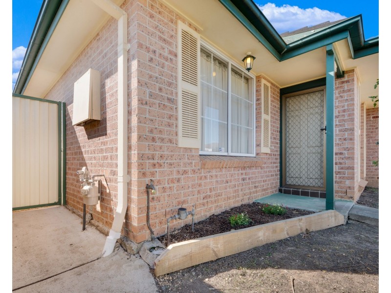 2/26 Blackwood Avenue, Minto NSW 2566