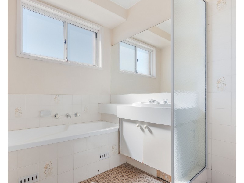 2/26 Blackwood Avenue, Minto NSW 2566