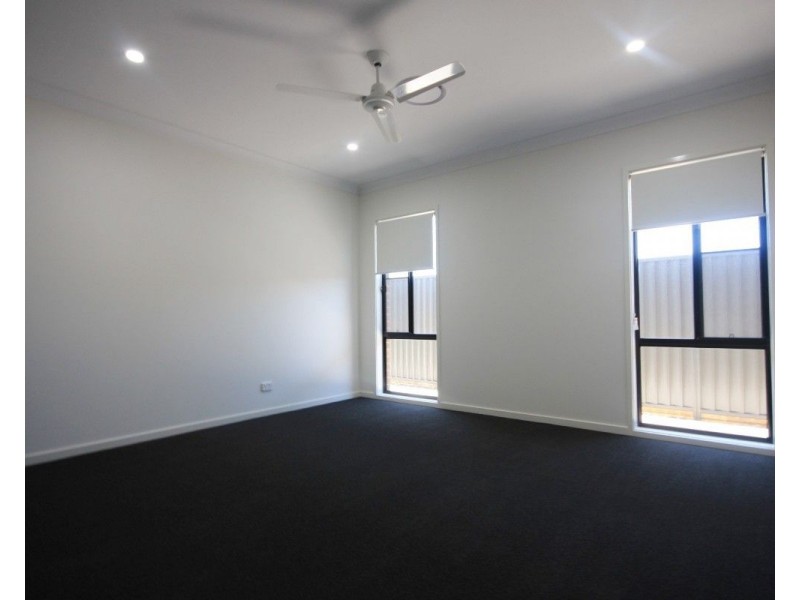 49 Orbit Street, Gregory Hills NSW 2557