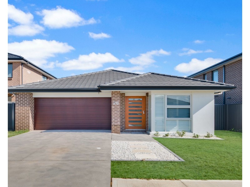 28 Golden Wattle Avenue, Gregory Hills NSW 2557