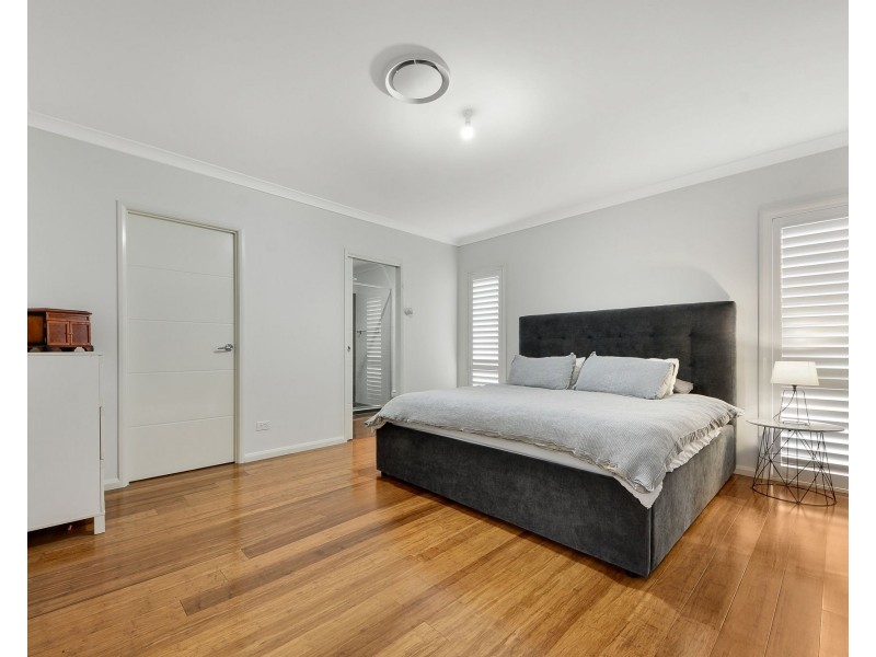 28 Golden Wattle Avenue, Gregory Hills NSW 2557