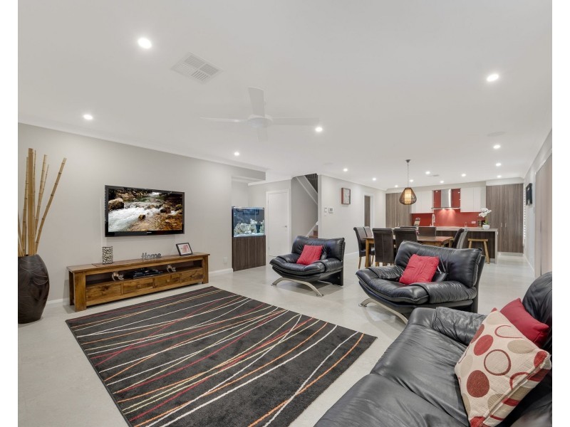 13A Farnsworth Avenue, Campbelltown NSW 2560