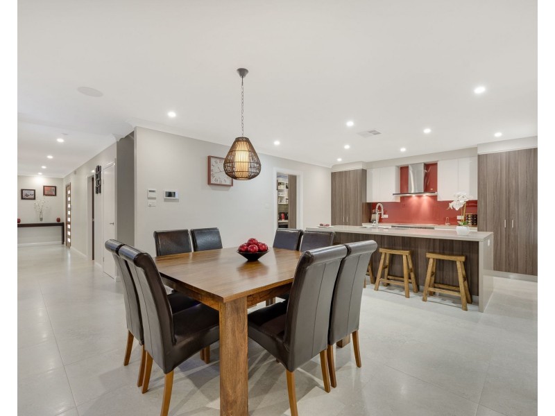 13A Farnsworth Avenue, Campbelltown NSW 2560