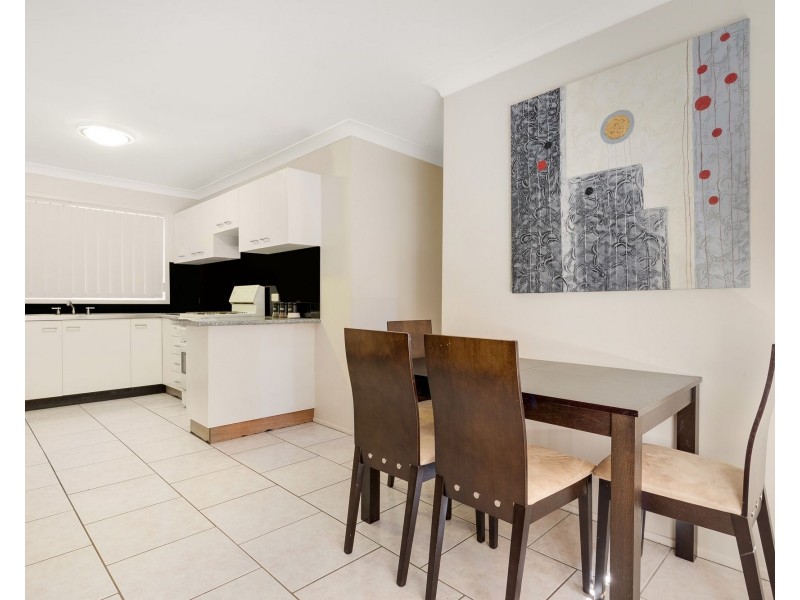 3B Olivia Close, Rosemeadow NSW 2560