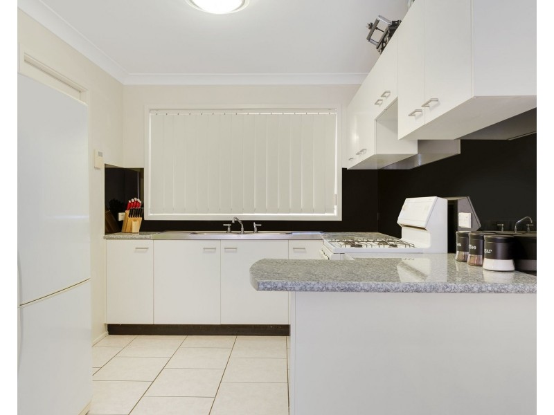 3B Olivia Close, Rosemeadow NSW 2560