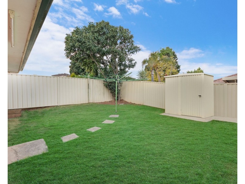 4 Baynton Place, St Helens Park NSW 2560