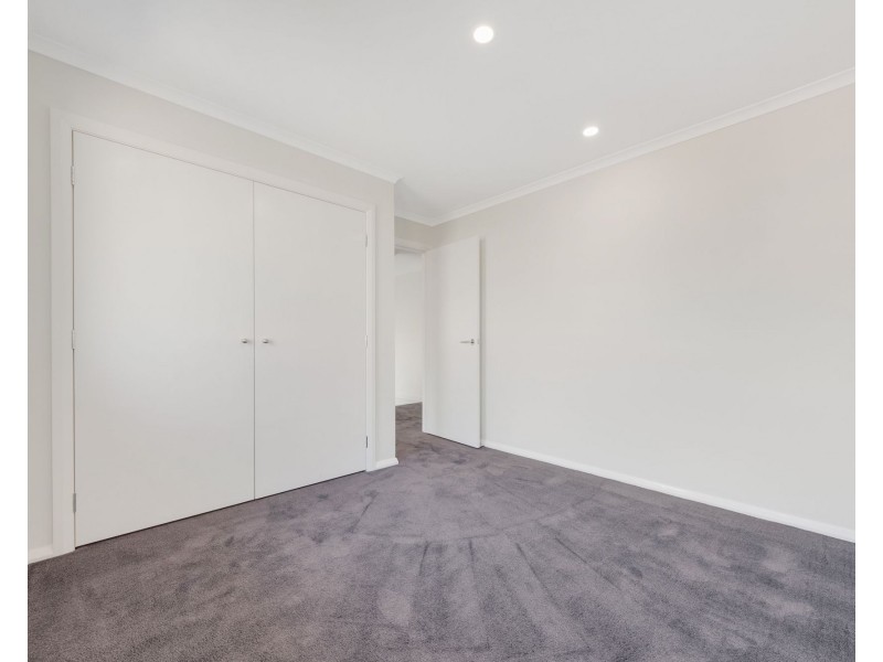 7 Greenhood Crescent, Denham Court NSW 2565