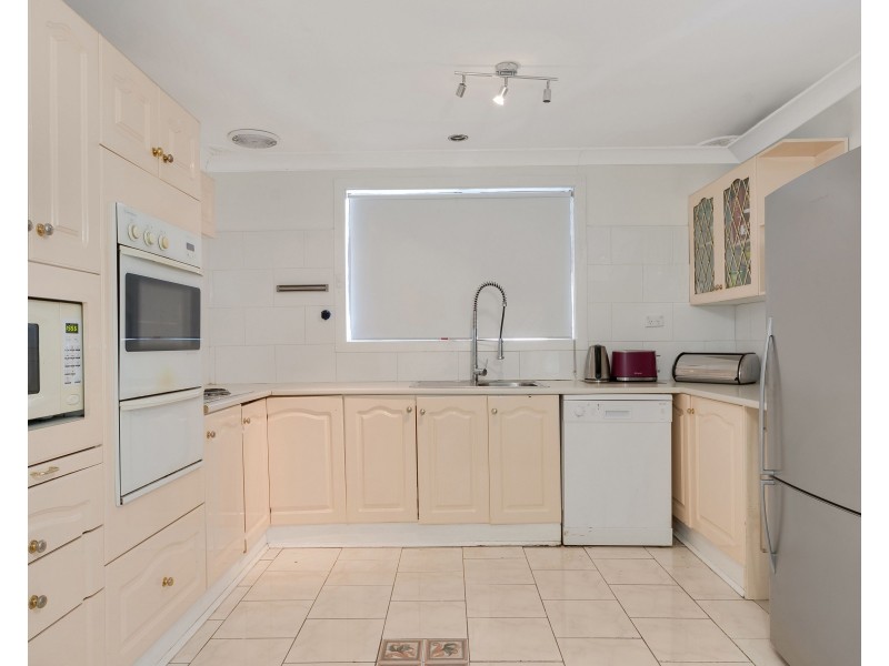 3 Topaz Place, Eagle Vale NSW 2558