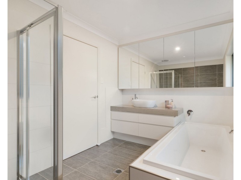 3B Gemini Street, Gregory Hills NSW 2557