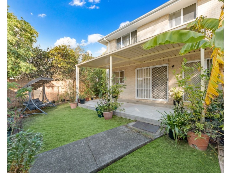 Macquarie Fields NSW 2564