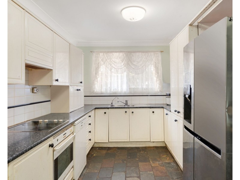 Bradbury NSW 2560