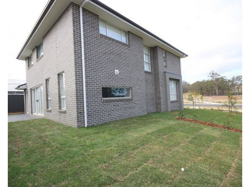 41 Lowndes Drive, Oran Park NSW 2570