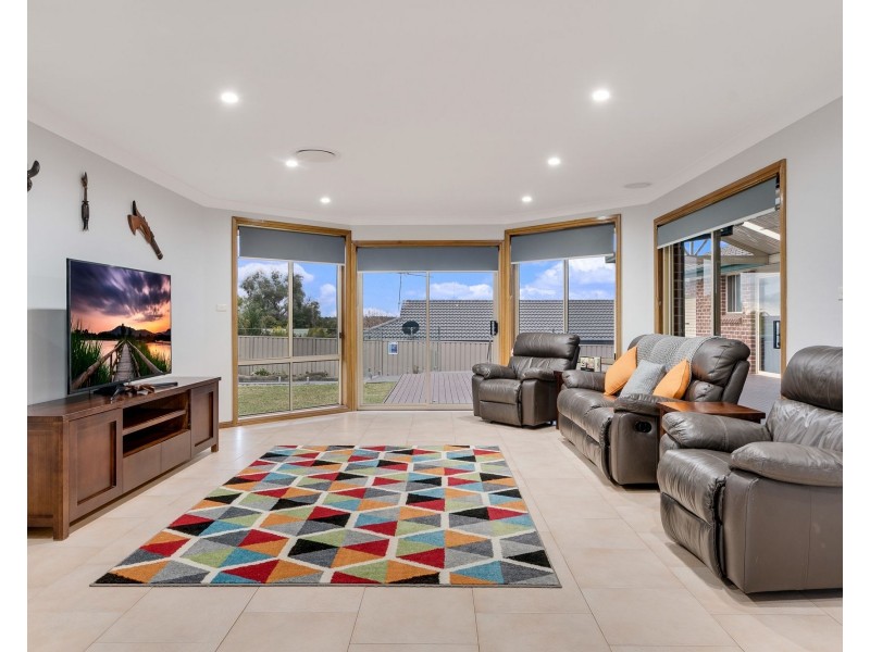 10 Plane Tree Drive, Narellan Vale NSW 2567