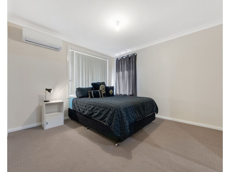 1B CLYDESDALE Drive, Blairmount NSW 2559