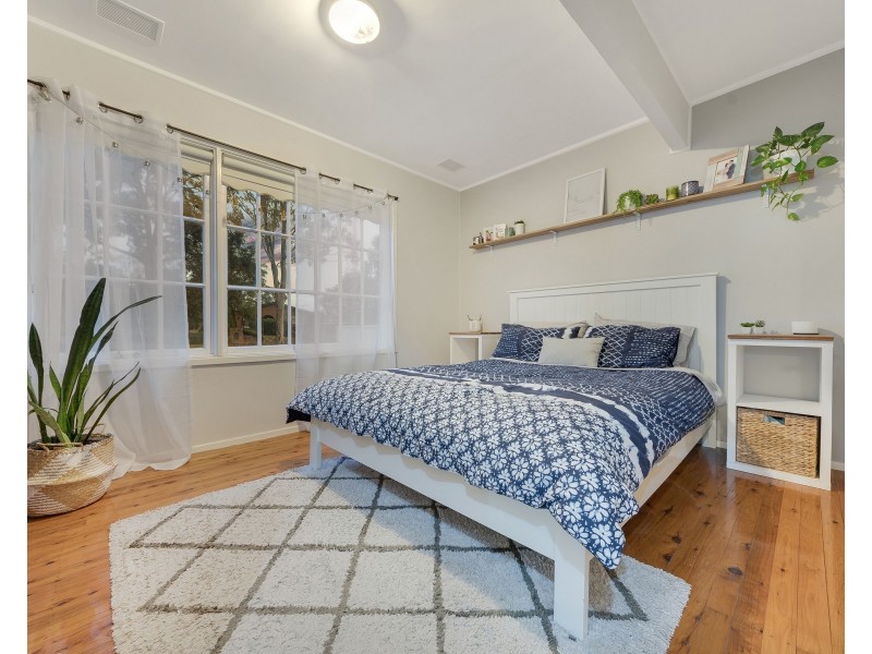 104 Campbellfield Avenue, Bradbury NSW 2560