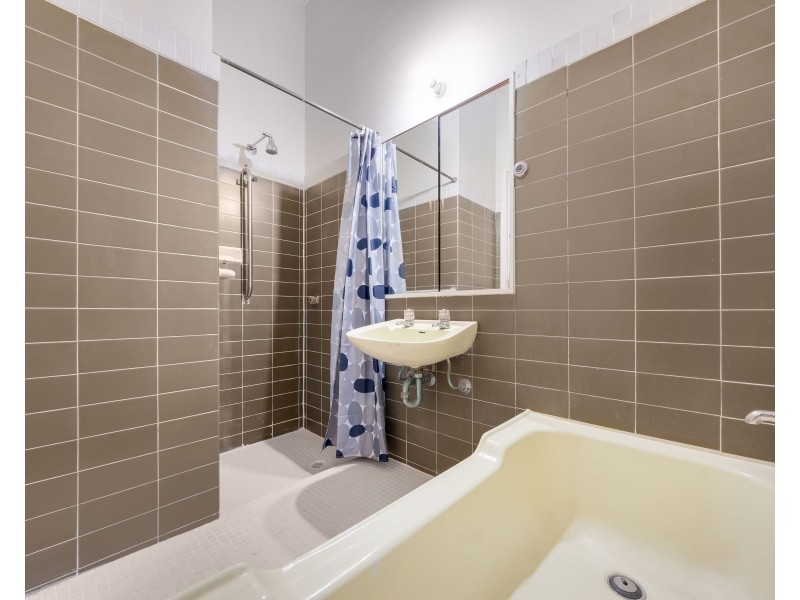 104 Campbellfield Avenue, Bradbury NSW 2560