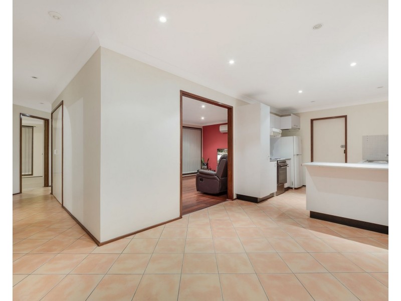 11 Wilkins Place, Leumeah NSW 2560