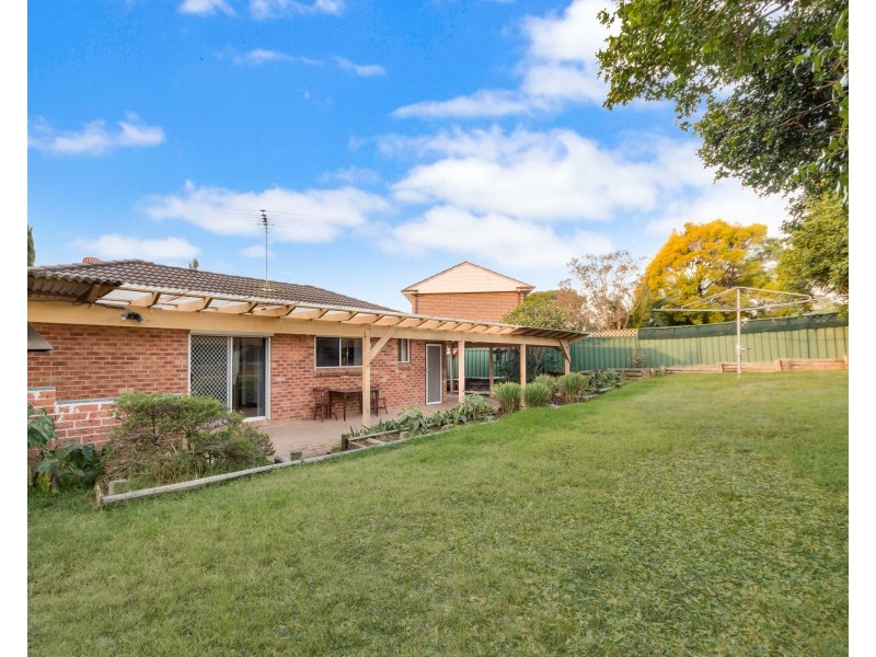 11 Wilkins Place, Leumeah NSW 2560