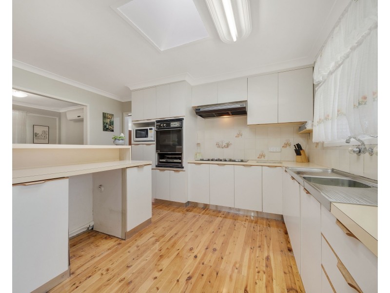 1 Burraneer Street, Leumeah NSW 2560