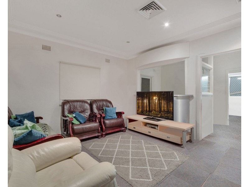 604 Cabramatta Road West, Mount Pritchard NSW 2170