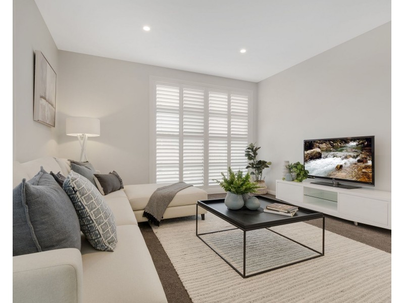 40 Allison Circuit, Oran Park NSW 2570