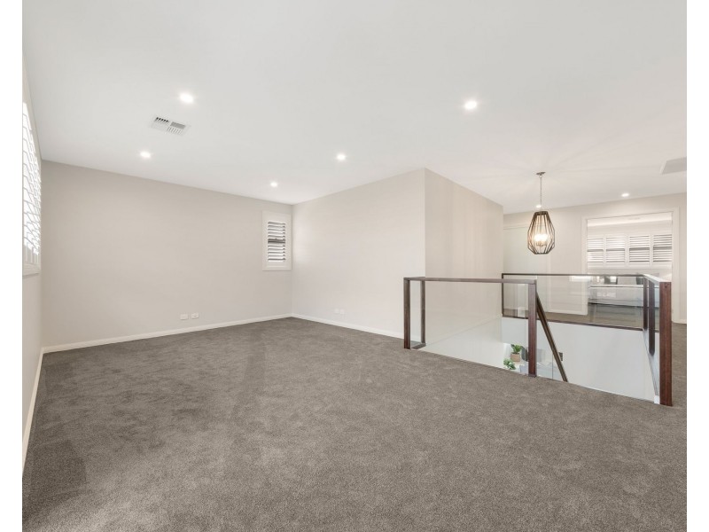 40 Allison Circuit, Oran Park NSW 2570