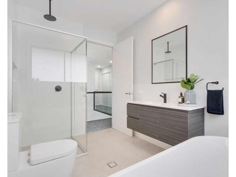40 Allison Circuit, Oran Park NSW 2570