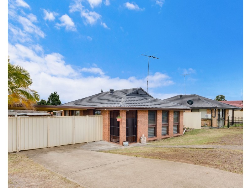 23 Cordelia Street, Rosemeadow NSW 2560