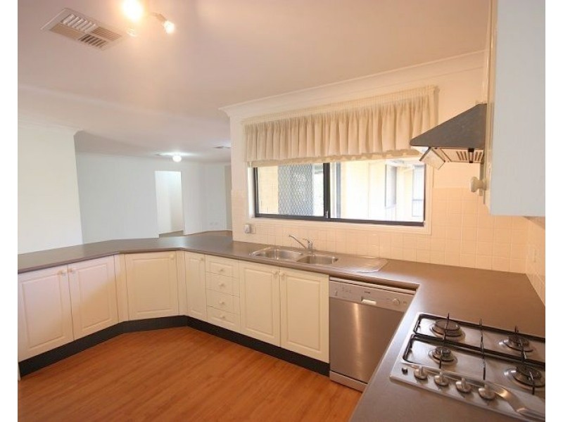 104 Fairwater Drive, Harrington Park NSW 2567