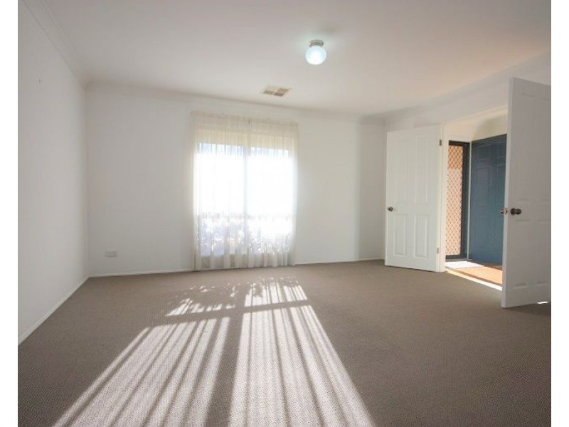 104 Fairwater Drive, Harrington Park NSW 2567