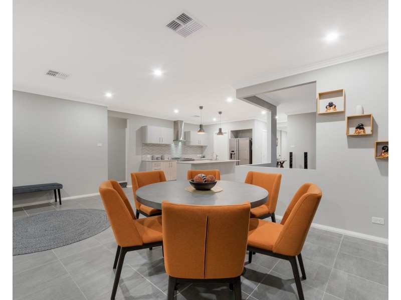 49 Reynolds Street, Spring Farm NSW 2570