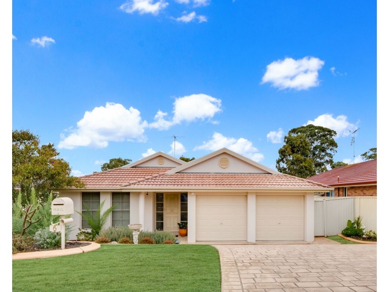 6 Andrews Place, St Helens Park NSW 2560