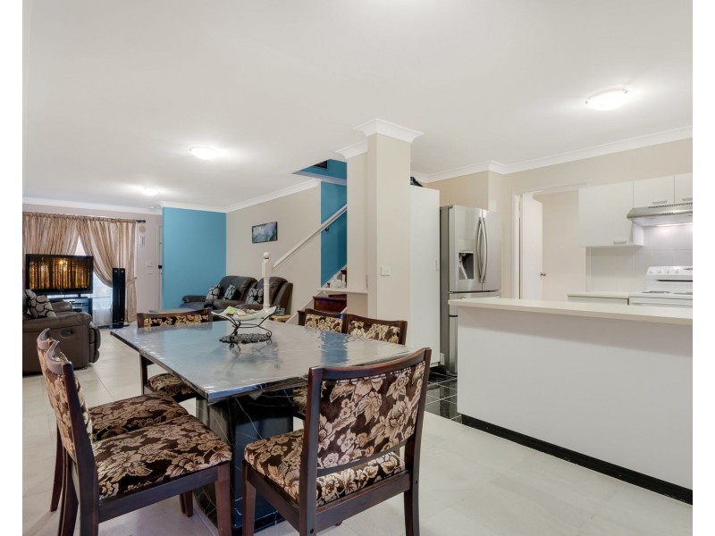 3/1 Waratah Crescent, Macquarie Fields NSW 2564