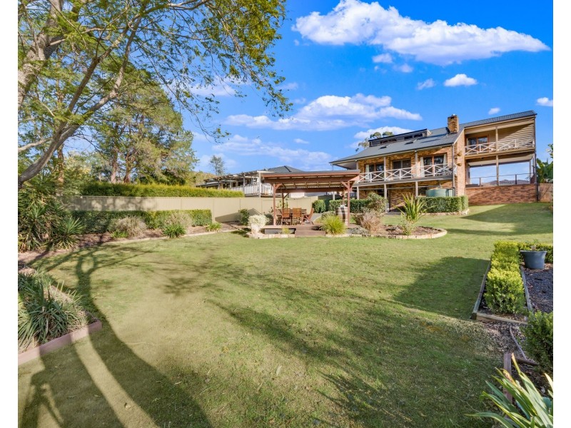5 Michele Place, Camden South NSW 2570
