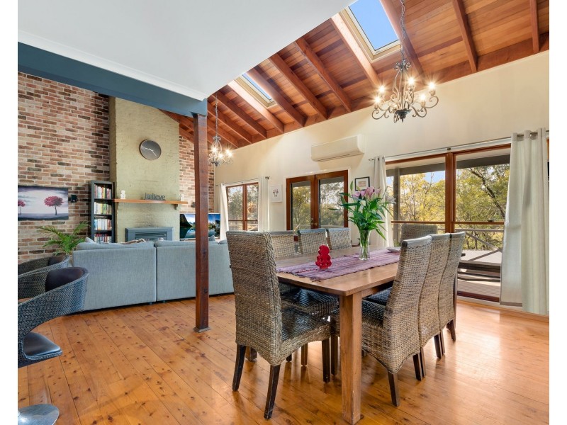 5 Michele Place, Camden South NSW 2570