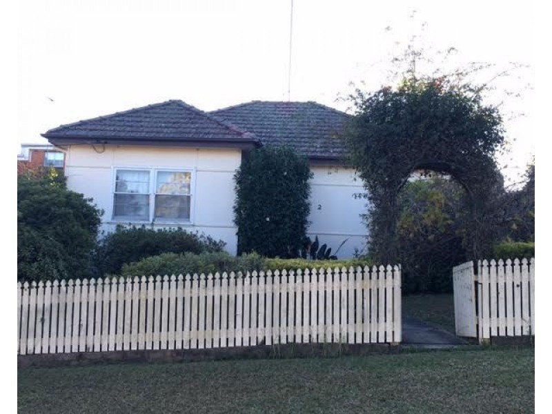 2 Genty Street, Campbelltown NSW 2560