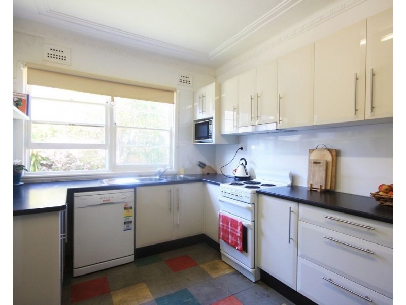 2 Genty Street, Campbelltown NSW 2560