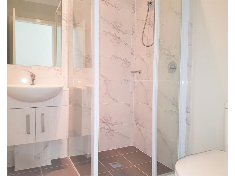 32 Holden Drive, Oran Park NSW 2570