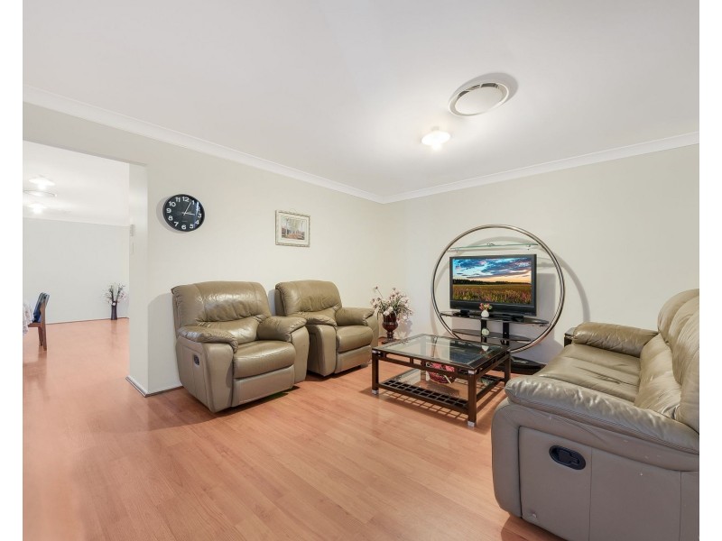 39 McLaughlin Circuit, Bradbury NSW 2560