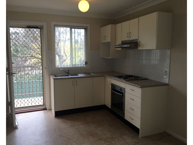2A Grandview Drive, Campbelltown NSW 2560