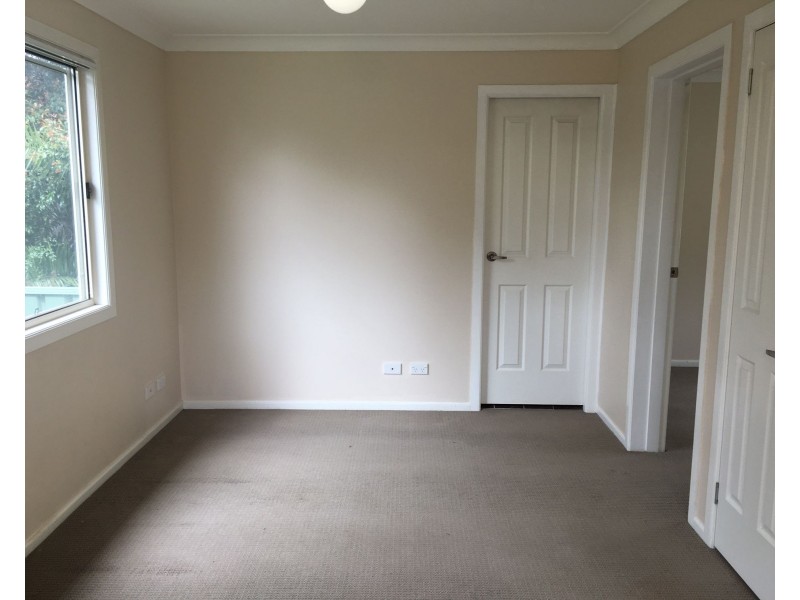 2A Grandview Drive, Campbelltown NSW 2560