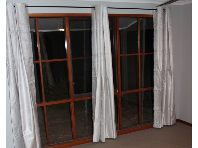10 & 10A Glenworth Place, Camden NSW 2570